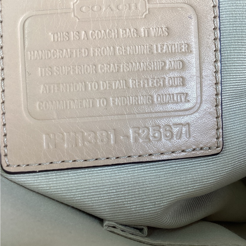 COACH VINTAGE #25671 HAND BAG GREEN PEYTON CORA DOMED SATCHEL PURSE‎ CROSSBODY - Picture 12 of 16